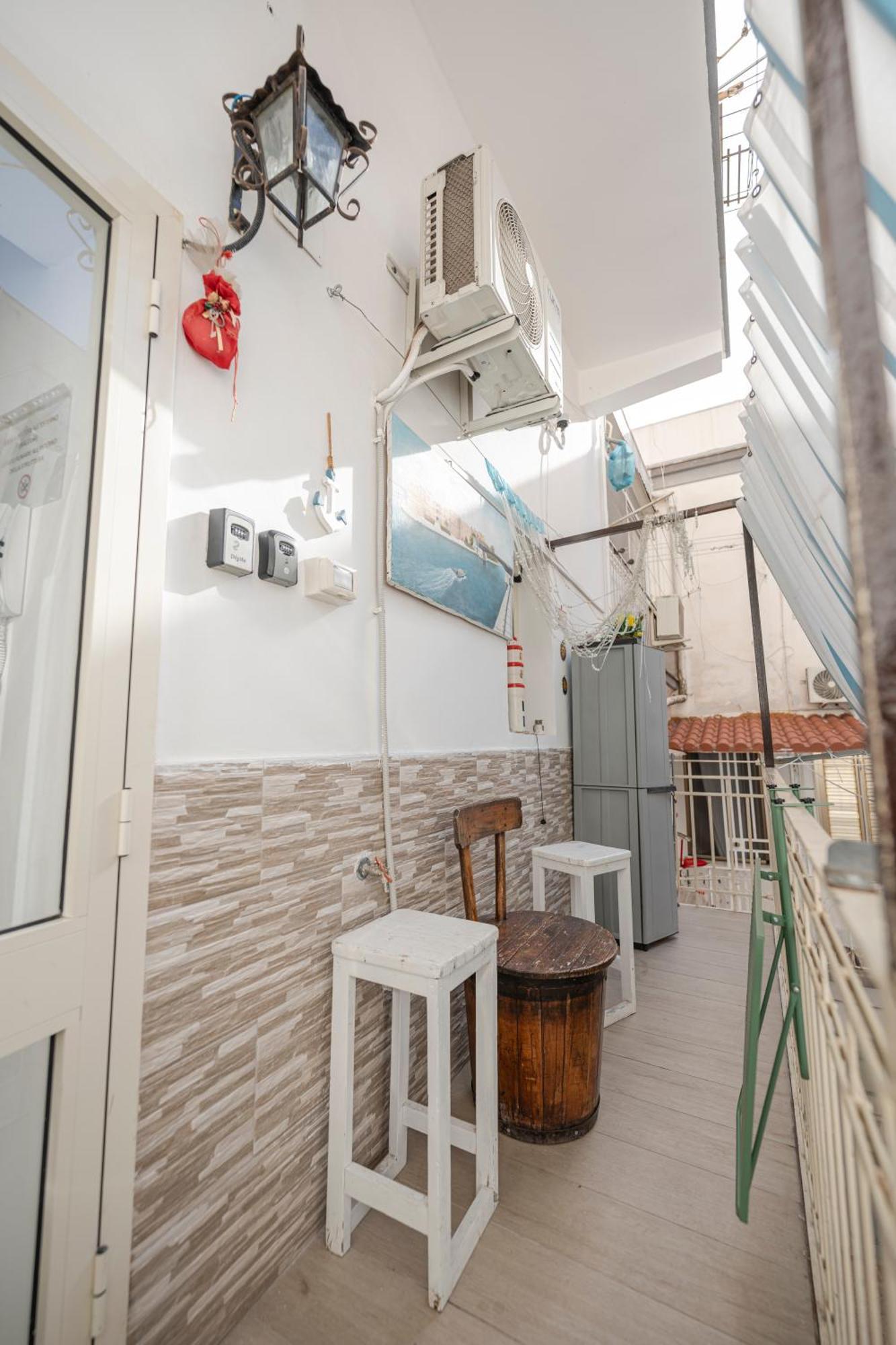 Il Faro 17 Bed & Breakfast Taranto Exterior photo